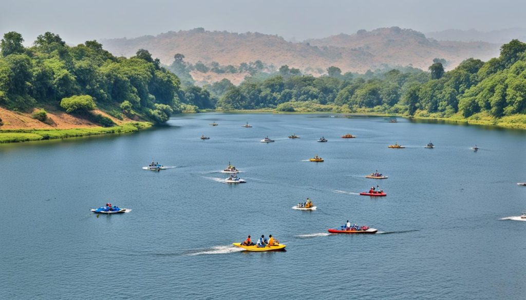 Khindsi Lake recreational activities in Nagpur