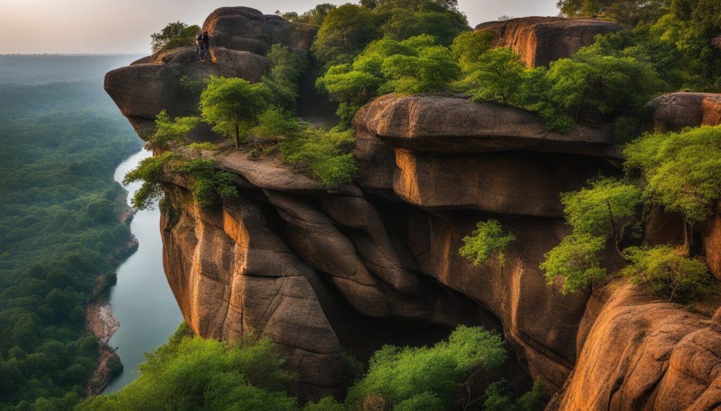 natural wonders in Jabalpur natural wonders in Jabalpur